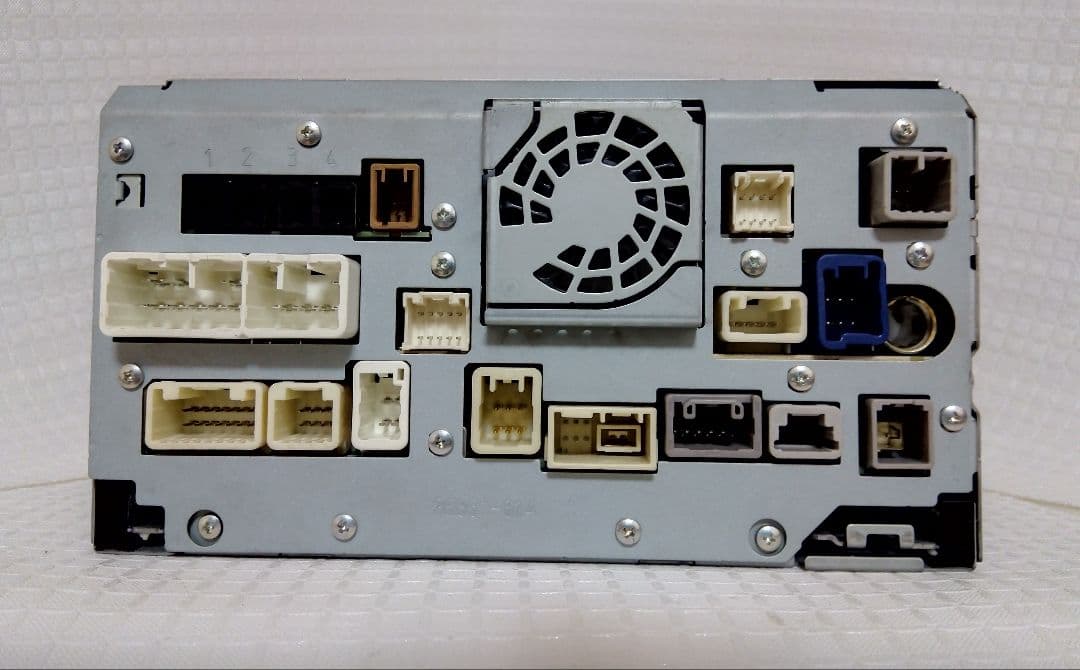 2021年地図　トヨタ純正　SDナビ　NSZT-W62G　新品フィルムアンテナ