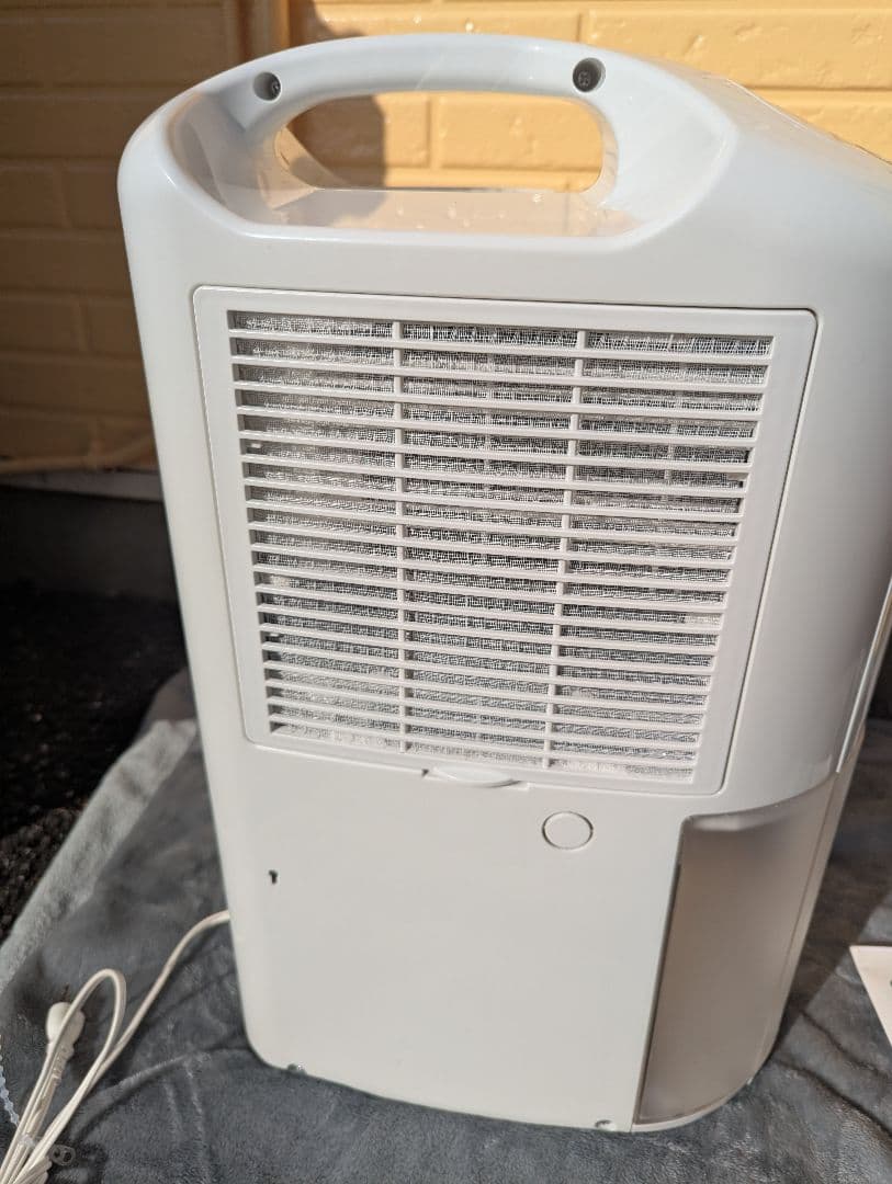 CORONA　コロナ　除湿機　2024年製　衣類乾燥