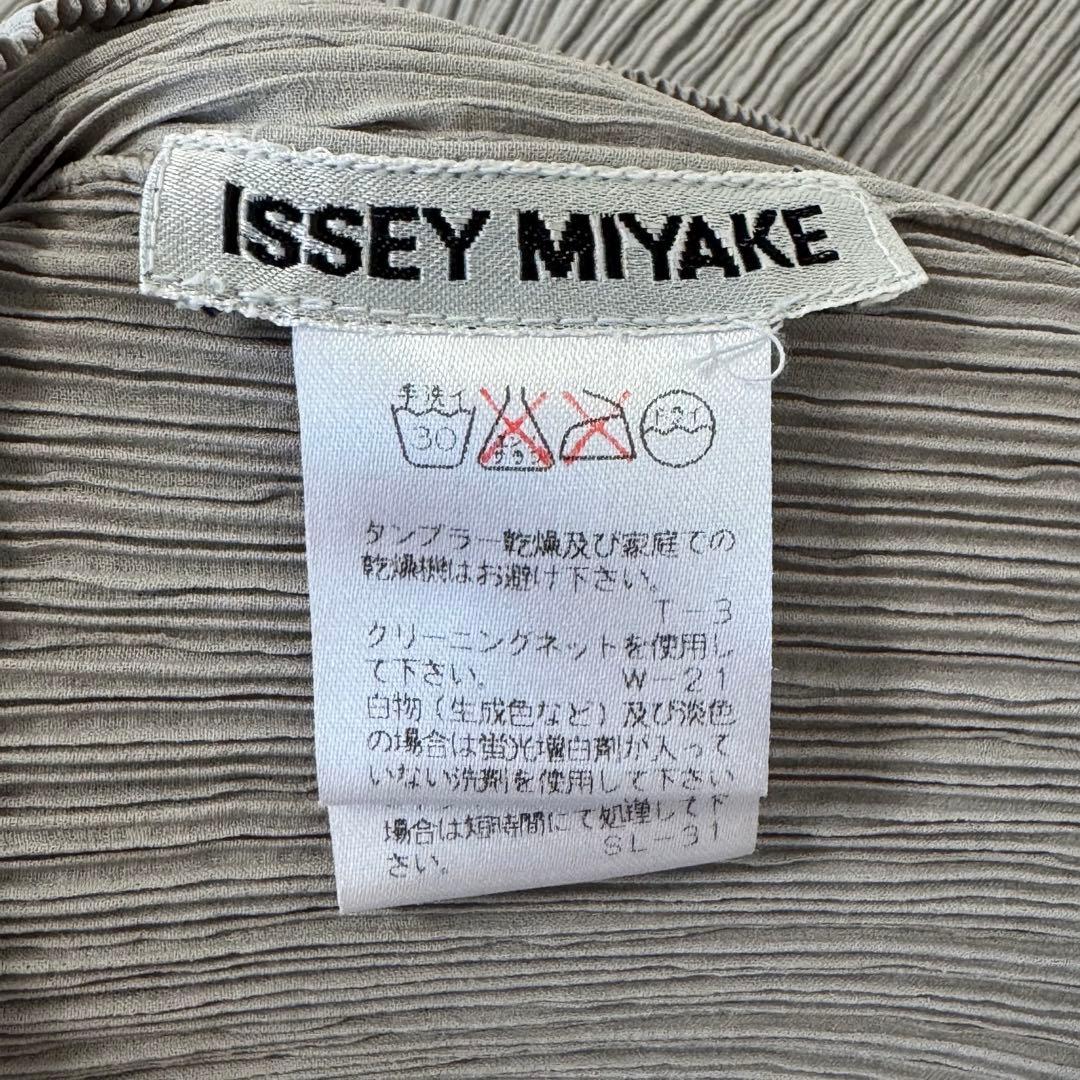 極美品✨ISSEY MIYAKE プリーツ　グレー　長袖　ハイネック　Lサイズ