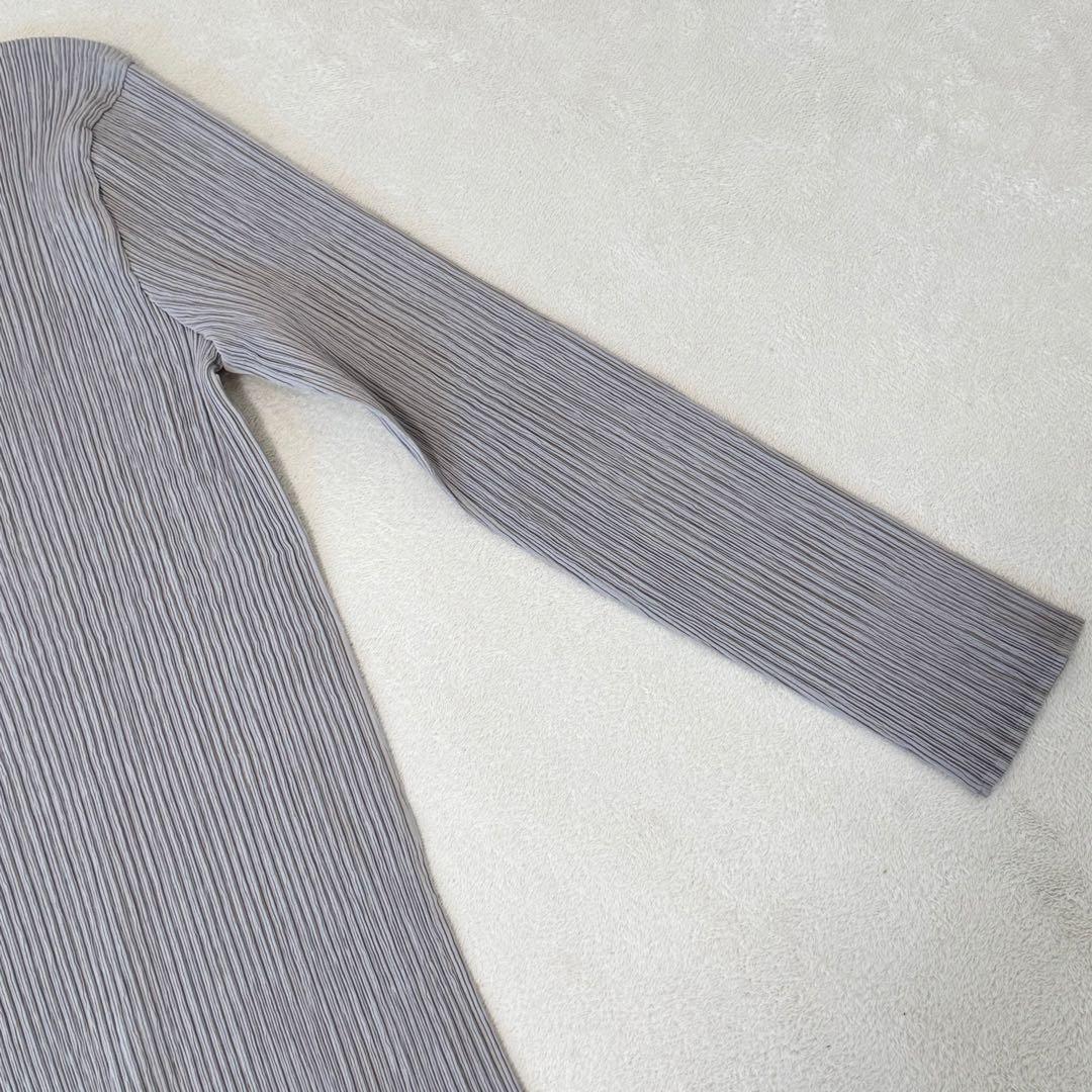 極美品✨ISSEY MIYAKE プリーツ　グレー　長袖　ハイネック　Lサイズ