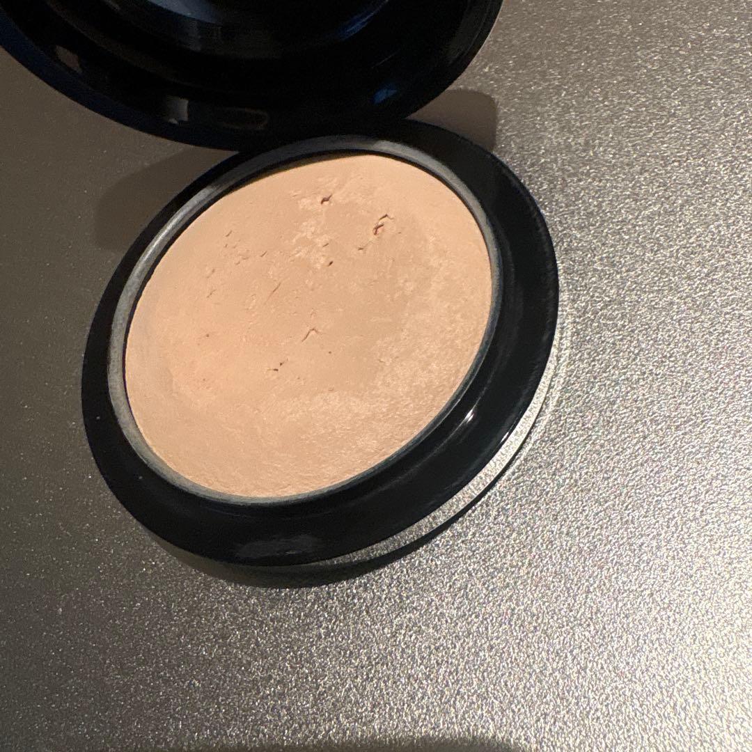 MAC ミネラライズ　スキンフィニッシュ　ナチュラルライト