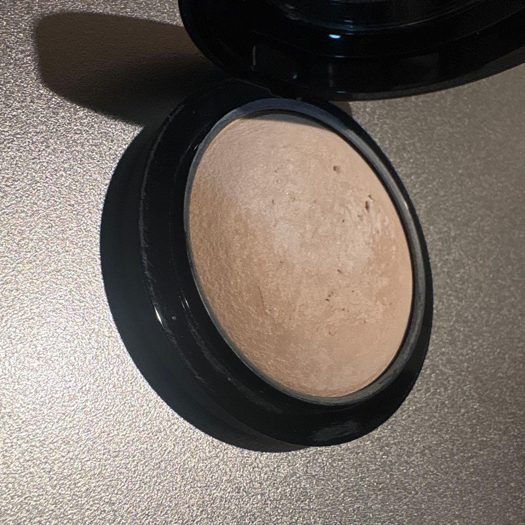 MAC ミネラライズ　スキンフィニッシュ　ナチュラルライト