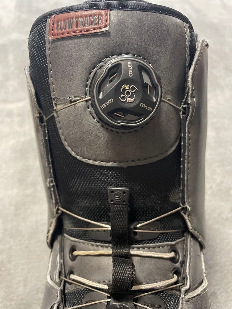 ★ FLOW TRACER スノーボードブーツ BOA ヒールロック 28cm