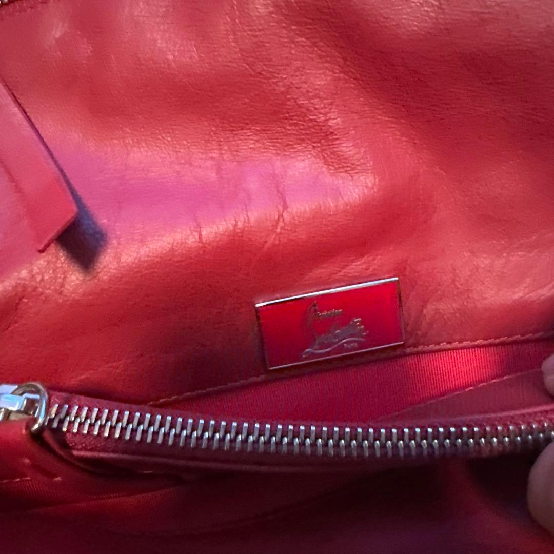 SALEChristian Louboutin レザー クラッチバッグ　ルブタン