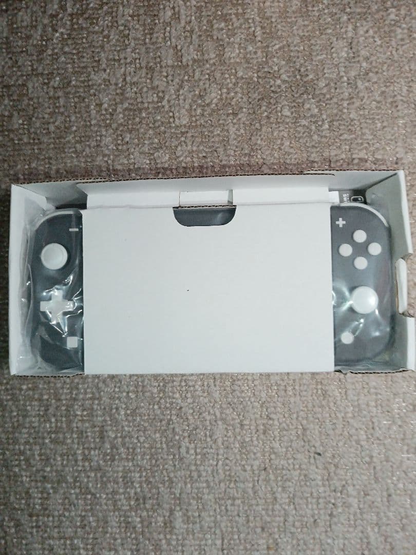 Switchライト　新品