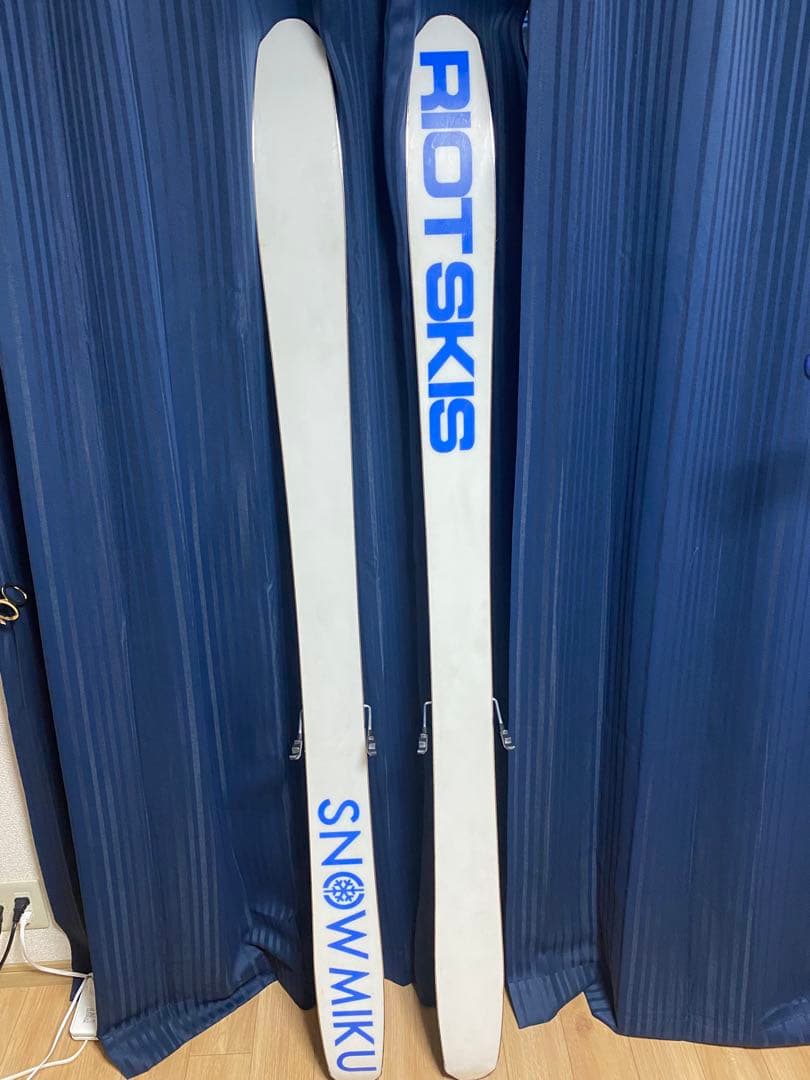 RIOT SKIS 初音ミク　フリースタイル　 MIKU 楓夏