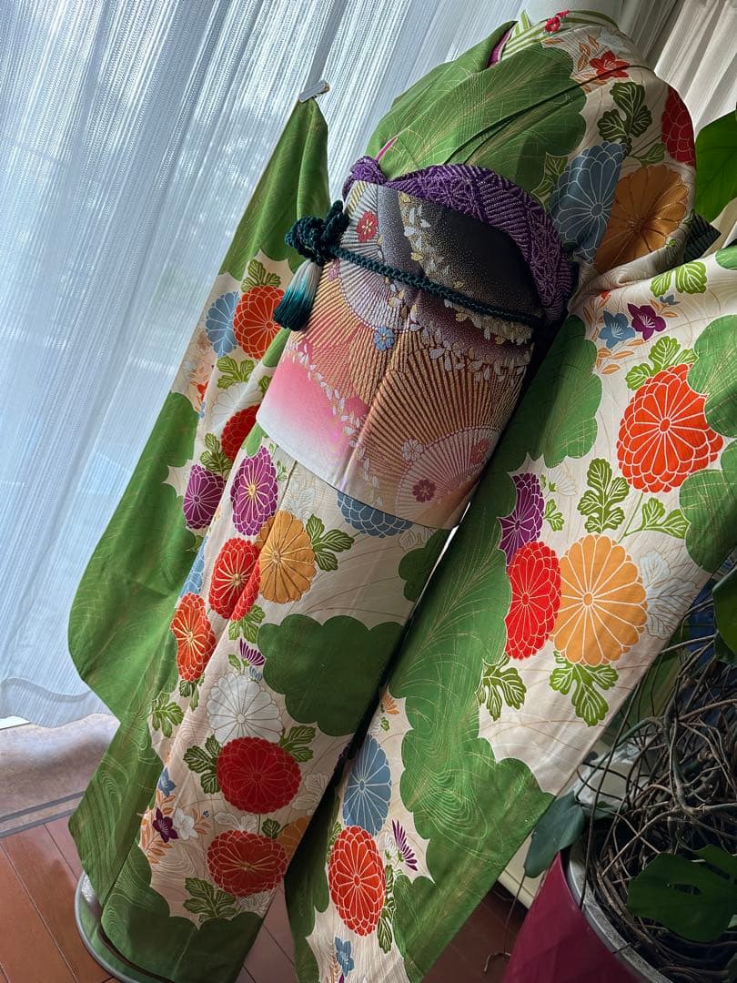 ここさぶた 振袖と長襦袢2点セット グリーン×カスタードクリーム 古典柄