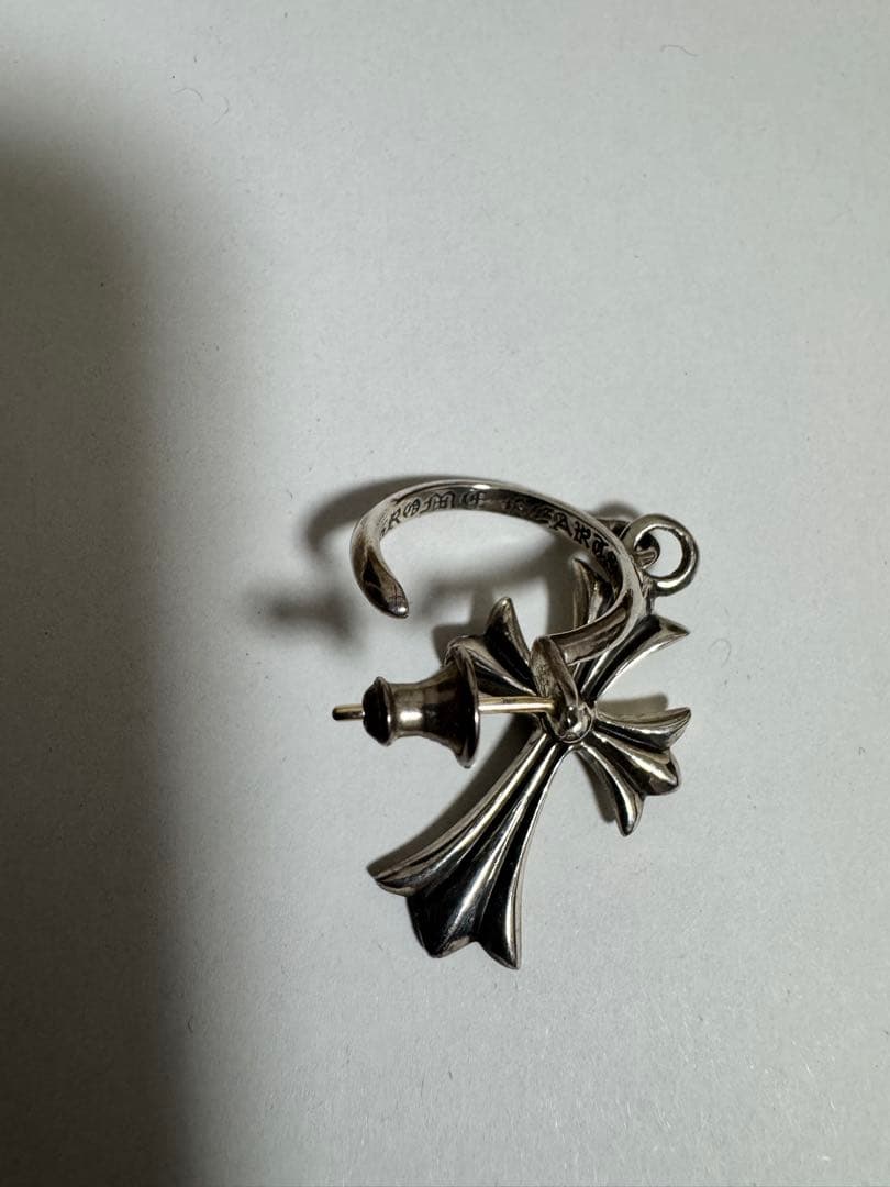 CHROME HEARTS クロムハーツ　タイニーCHクロス フープピアス