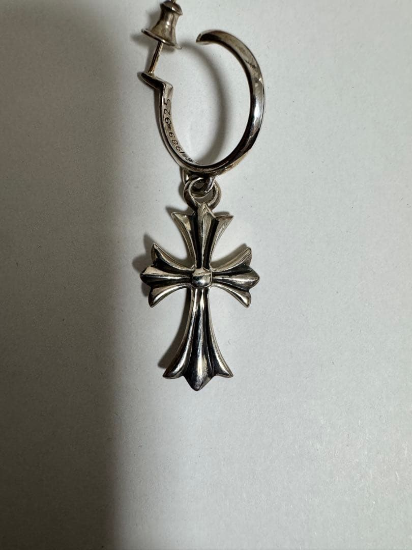 CHROME HEARTS クロムハーツ　タイニーCHクロス フープピアス