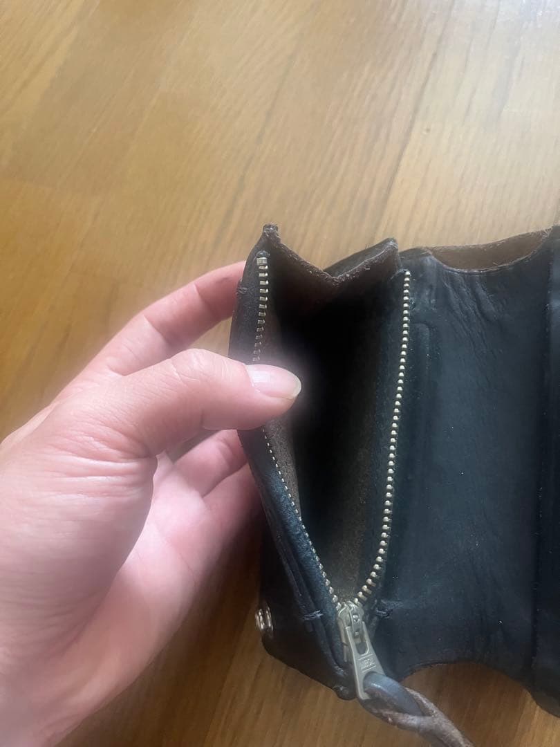 マグキングファクトリー　ミドルトラッカーウォレット