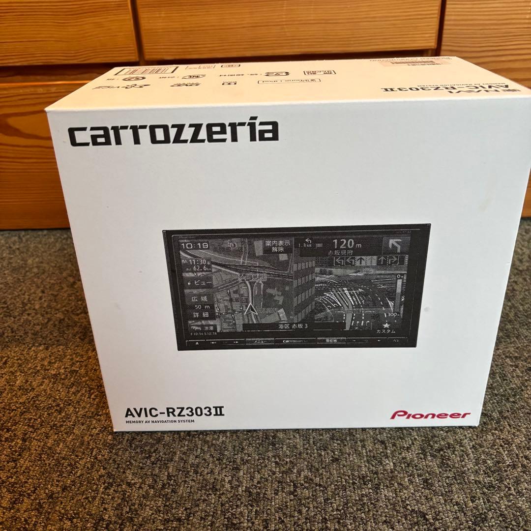 【新品未使用品】パイオニア カロッツェリア 楽ナビ AVIC-RZ303II