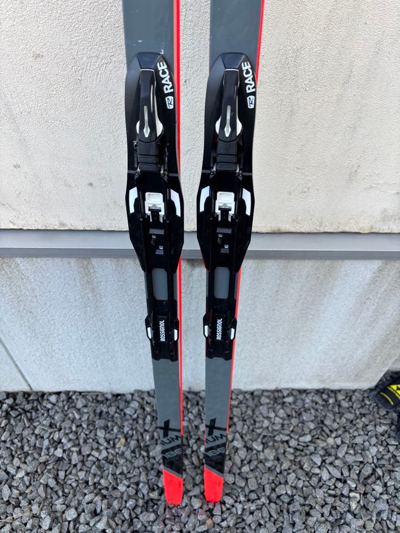 クロスカントリースキー　ROSSIGNOL