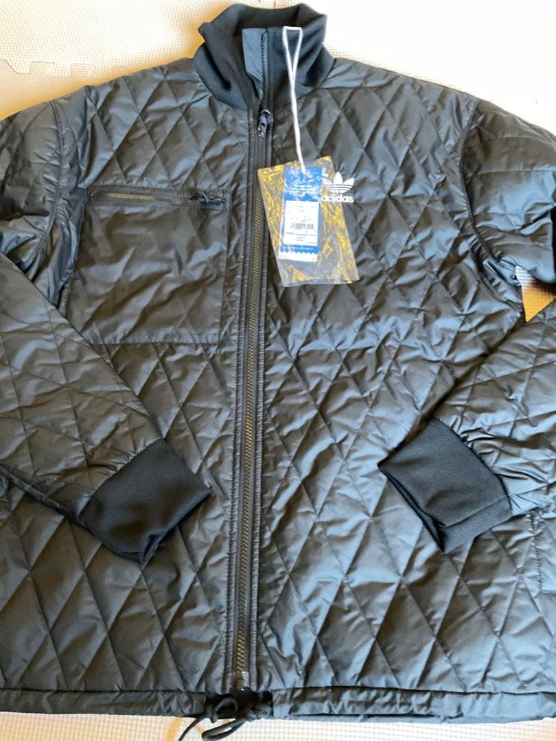 アディダス（adidas） オリジナルス　クラシックス キルト ジャケット