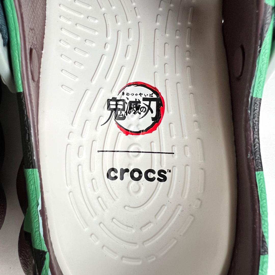 新品未使用品 鬼滅の刃コラボクロックスエコー 炭次郎モデル 27cm