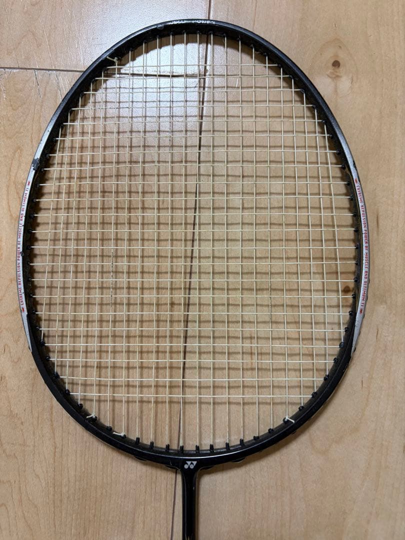 YONEXバドミントンラケット　カーボネックス30