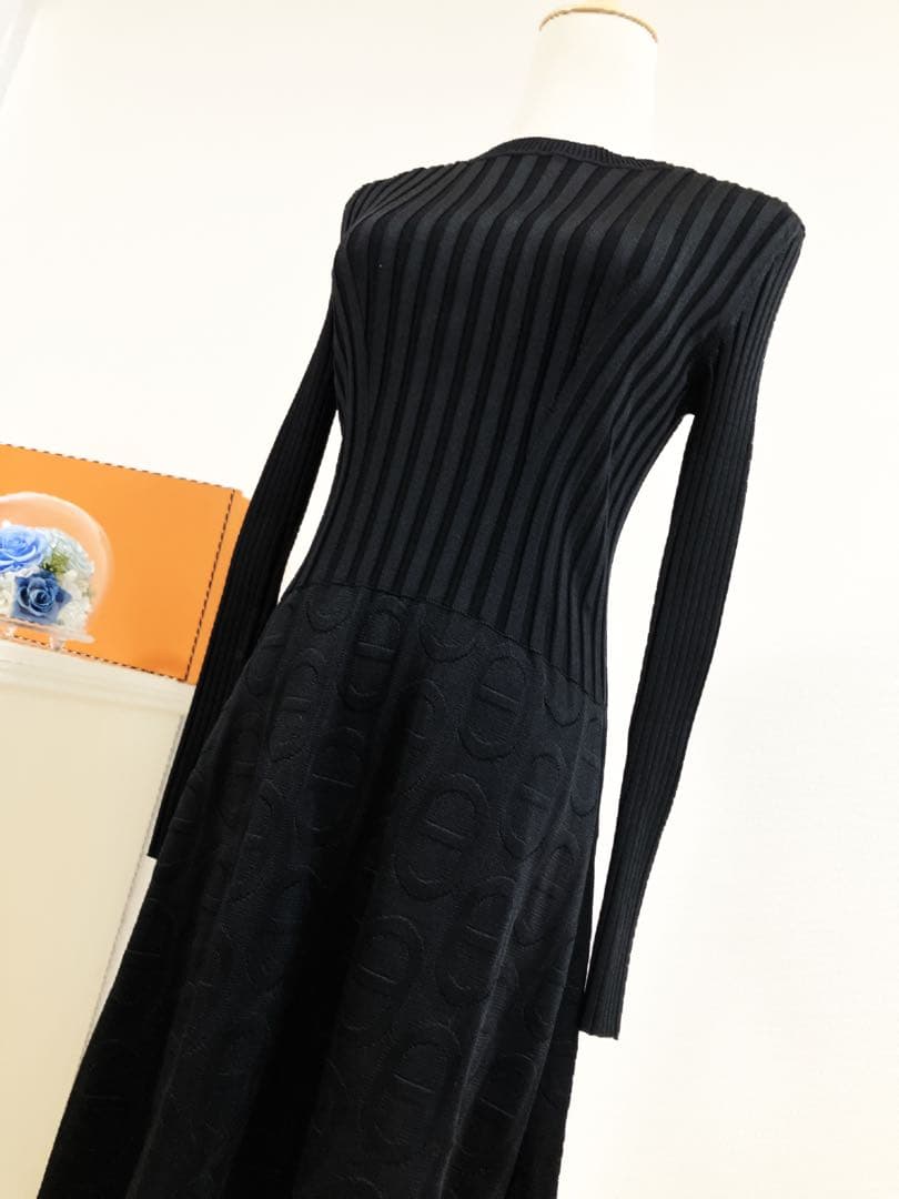 極美品　HERMES シェーヌダンクル　ワンピース　リブ　フレア　シルク　黒