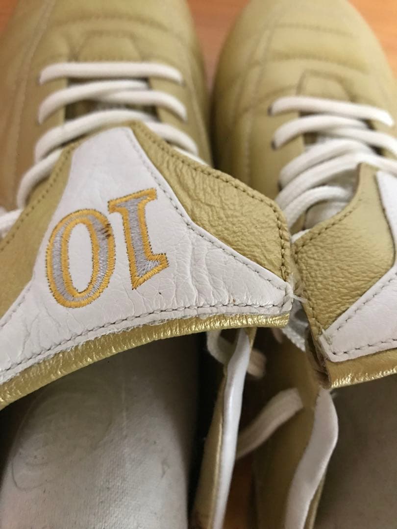 NIKE ティエンポエア　レジェンド ロナウジーニョ着用モデル 10Rゴールド