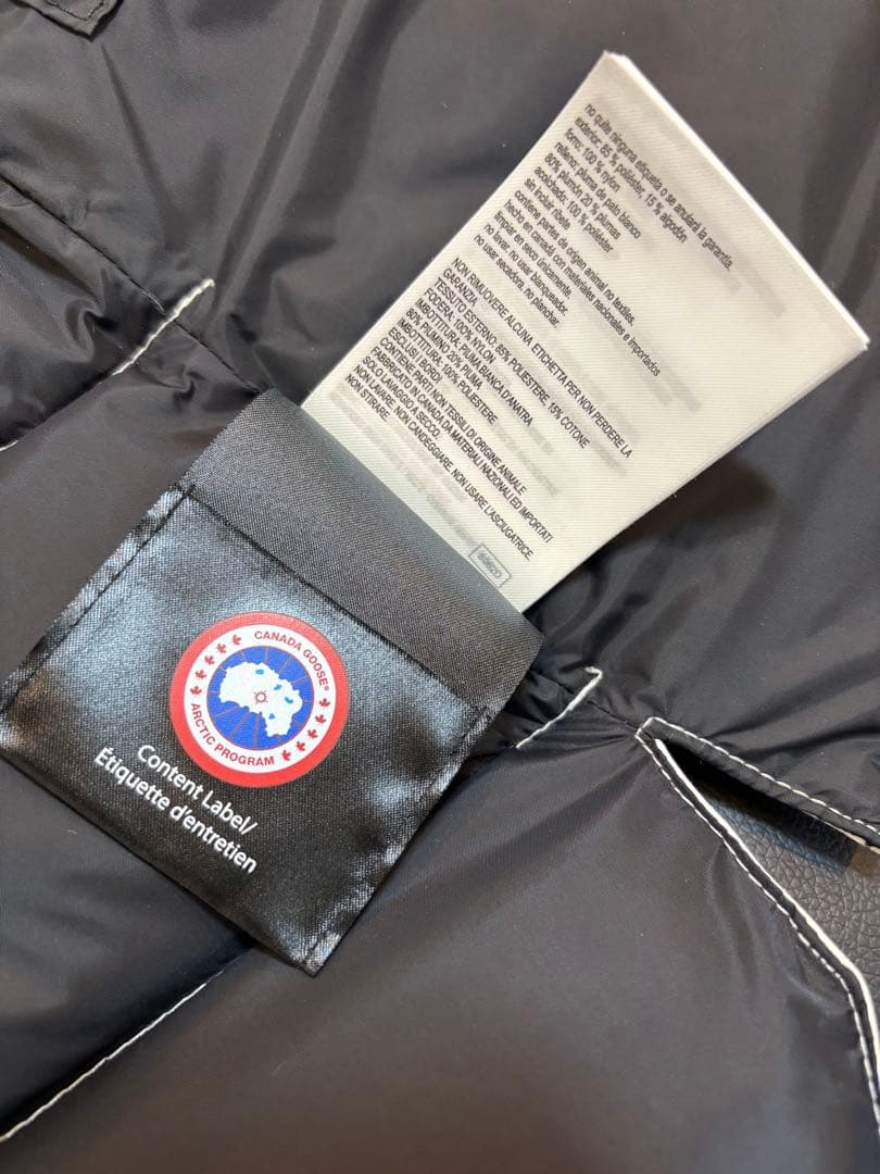 【 】カナダグース　ダウン　ベスト　ホワイト　XSサイズ