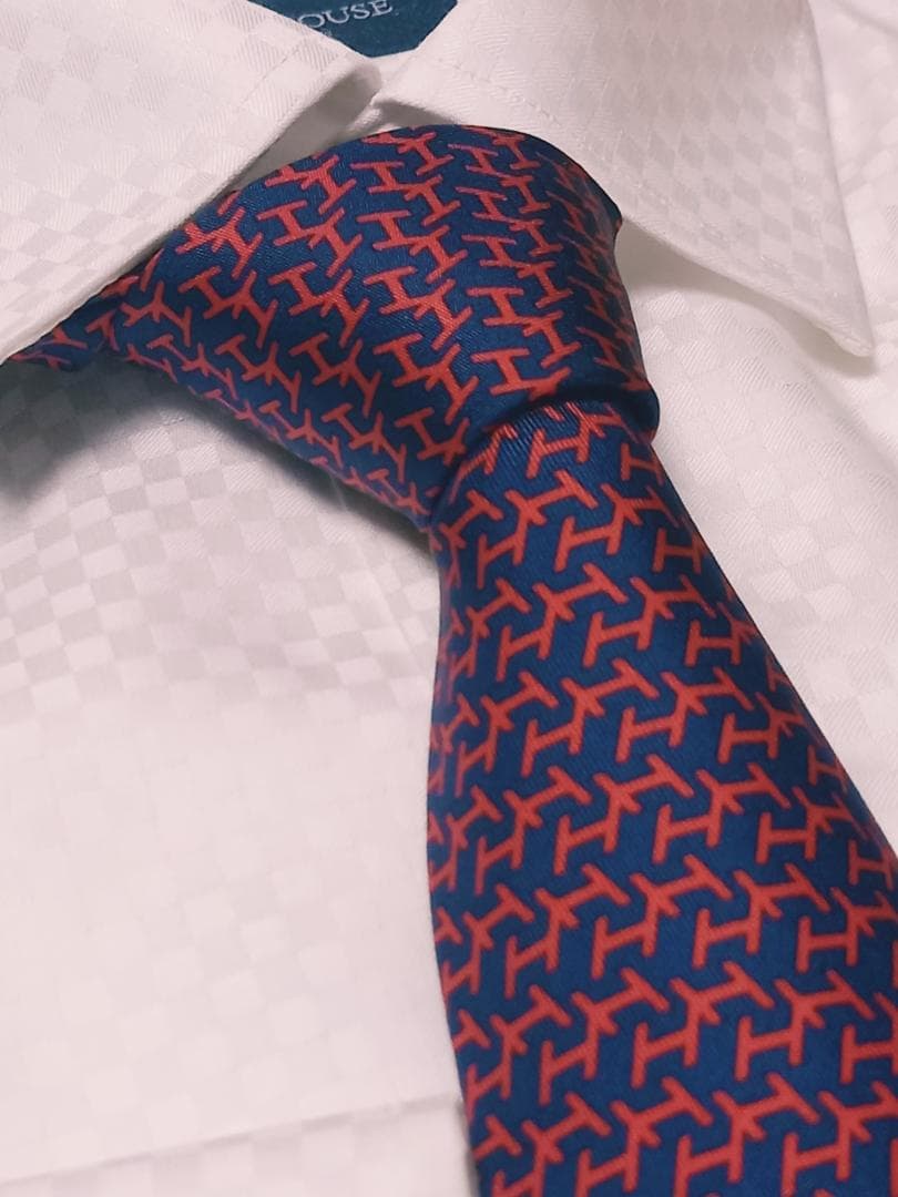 ✨クリスマスセール⤵️✨エルメス✨美品　赤×濃紺　H柄✨