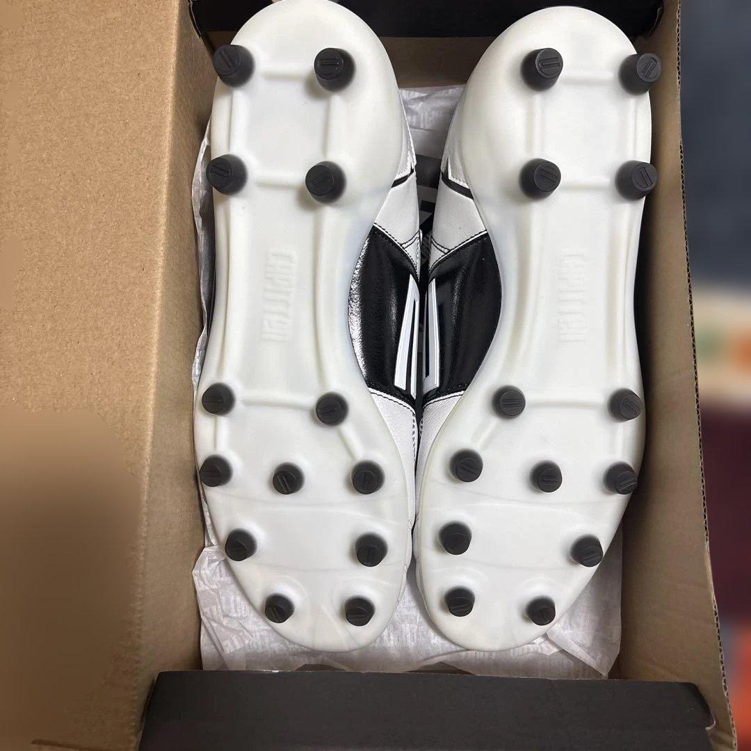 サッカースパイクCAPITTEN ONEPRO