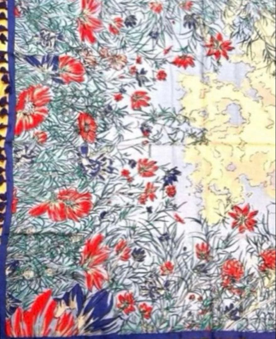 新品未使用 manipuriポンポンフラワーウールシルクストール