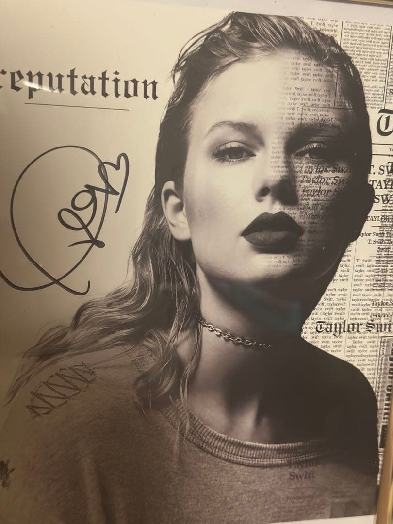 taylor swift 直筆サイン