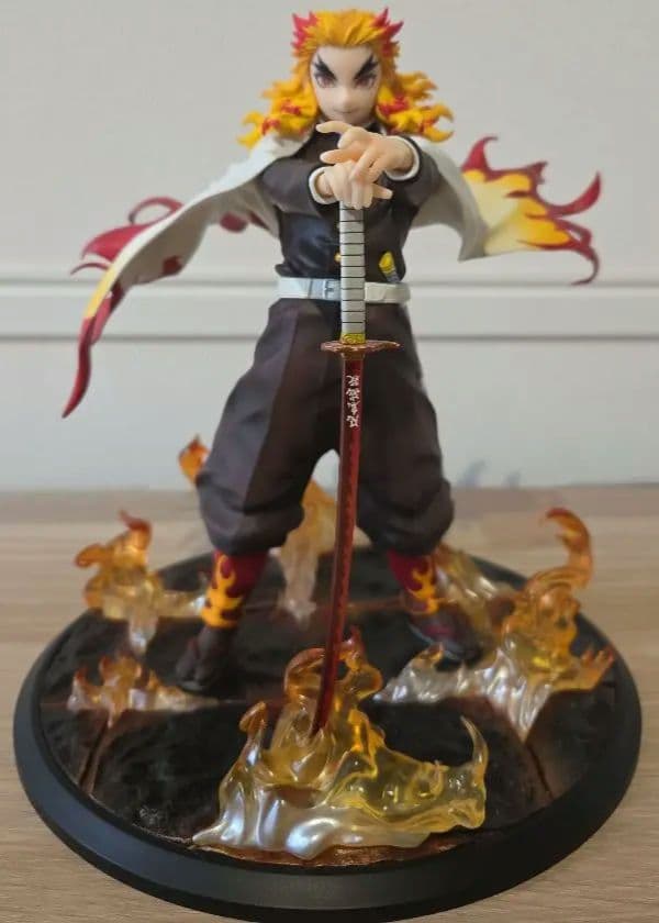 【煉獄杏寿郎】アニプレックス　鬼滅の刃 1/8スケールフィギュア