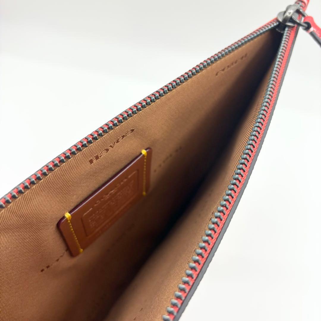【COACH☆新品】チャーター ポーチ・レキシー☆レッド☆恐竜☆レザー☆