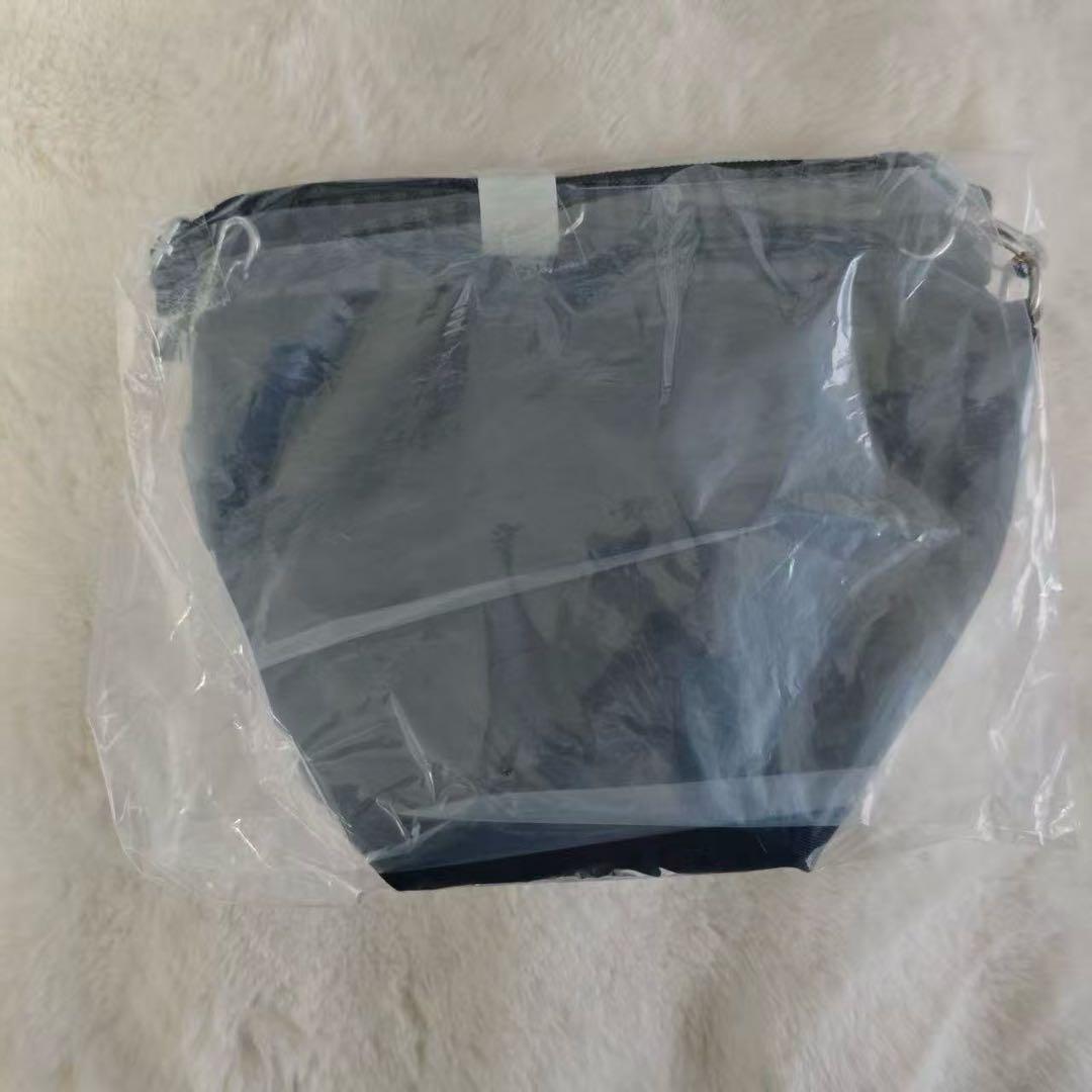 ファミリア × アドベンチャーワールド コラボ ショルダーバッグ ポシェット