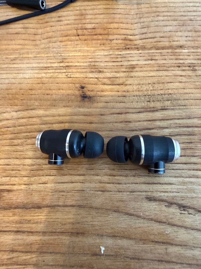 美品　JVCケンウッド HA-FX1100 カナル型　おまけ付き