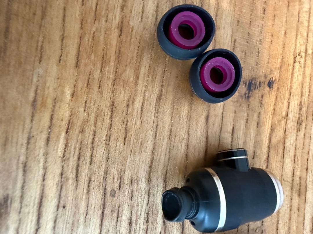 美品　JVCケンウッド HA-FX1100 カナル型　おまけ付き