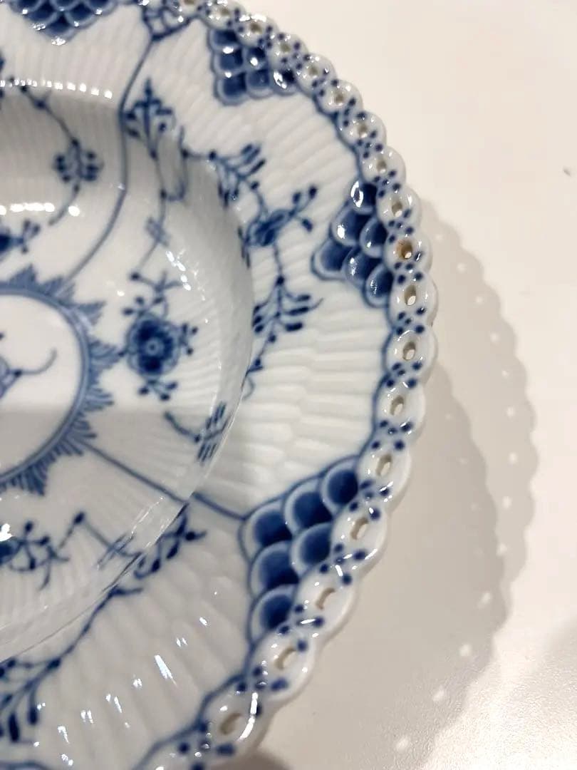 ロイヤルコペンハーゲン　ブルーフルーテッド フルレース プレート 23cm