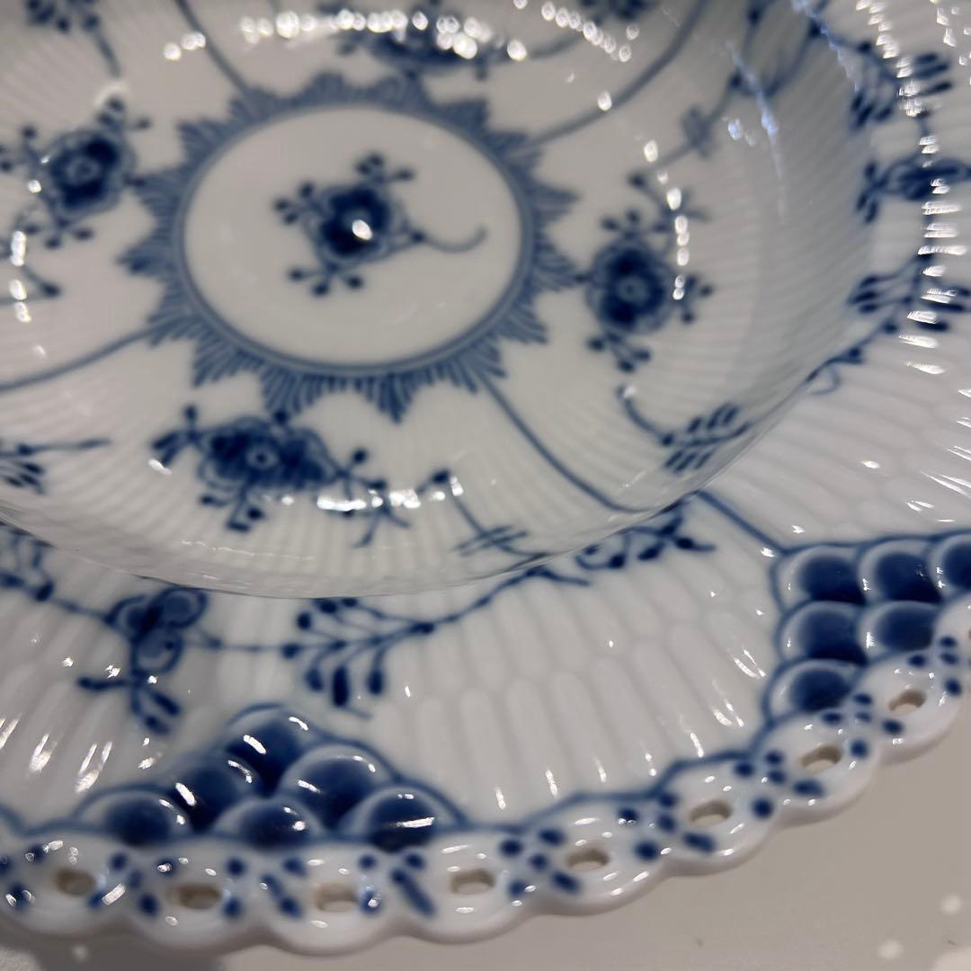 ロイヤルコペンハーゲン　ブルーフルーテッド フルレース プレート 23cm