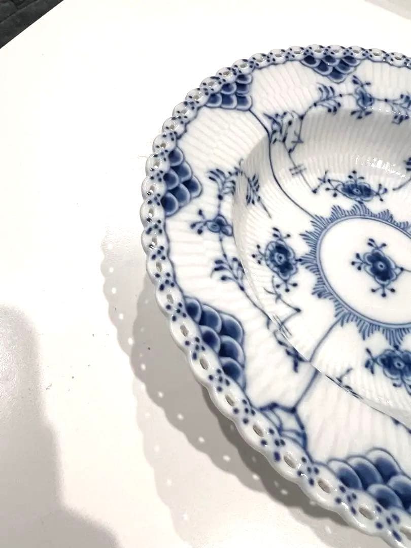 ロイヤルコペンハーゲン　ブルーフルーテッド フルレース プレート 23cm