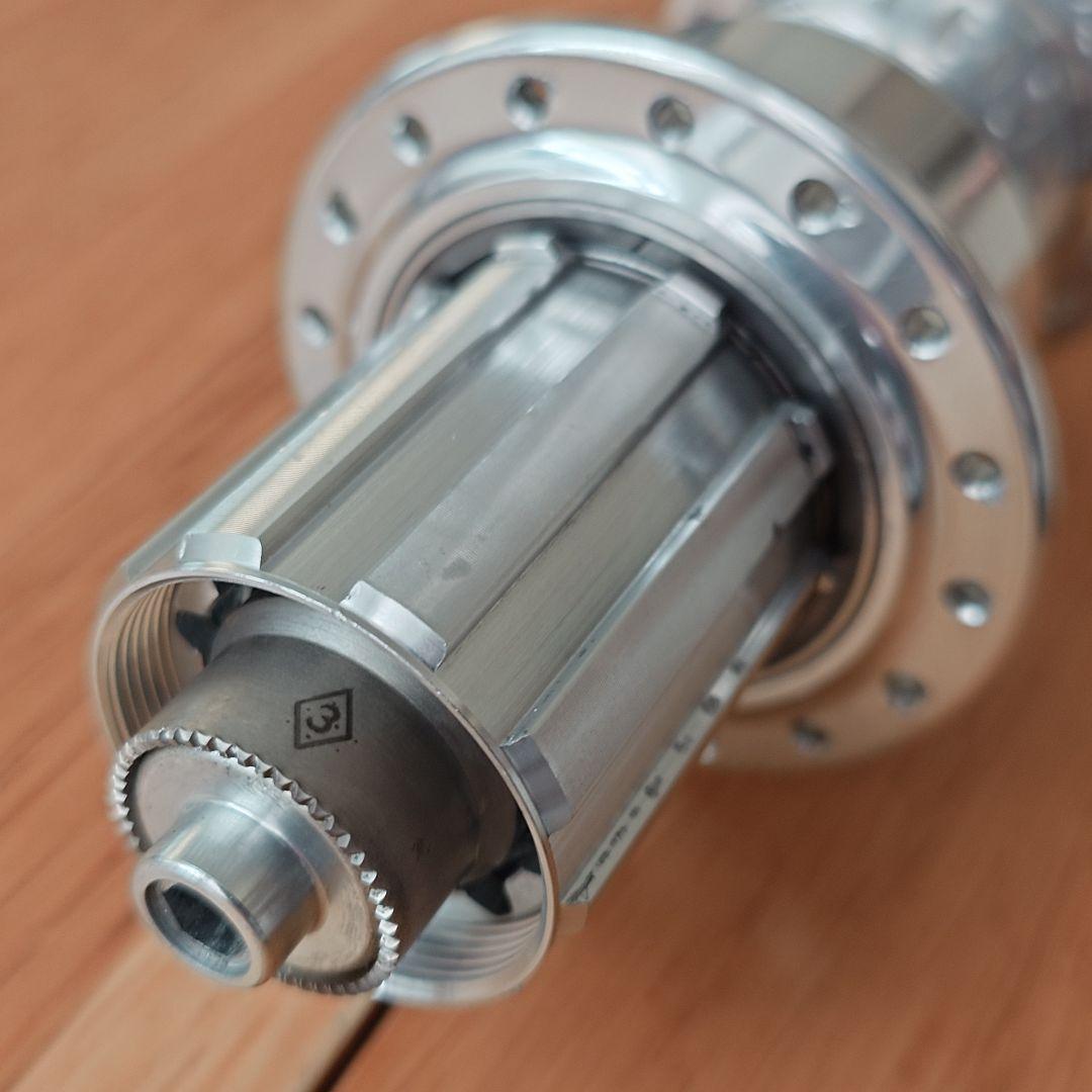 Chris King CLASSIC ROAD ハブ クリスキング