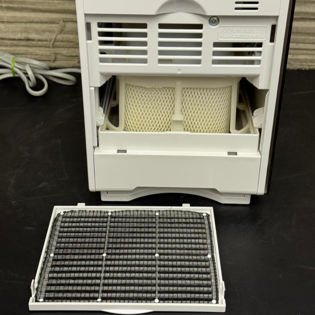 ☆パナソニック　気化式加湿器　FE-KXU05　2023年製　ナノイー　加湿器