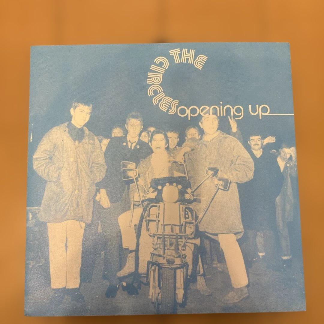 洋楽 THE CIRCLES Opening Up