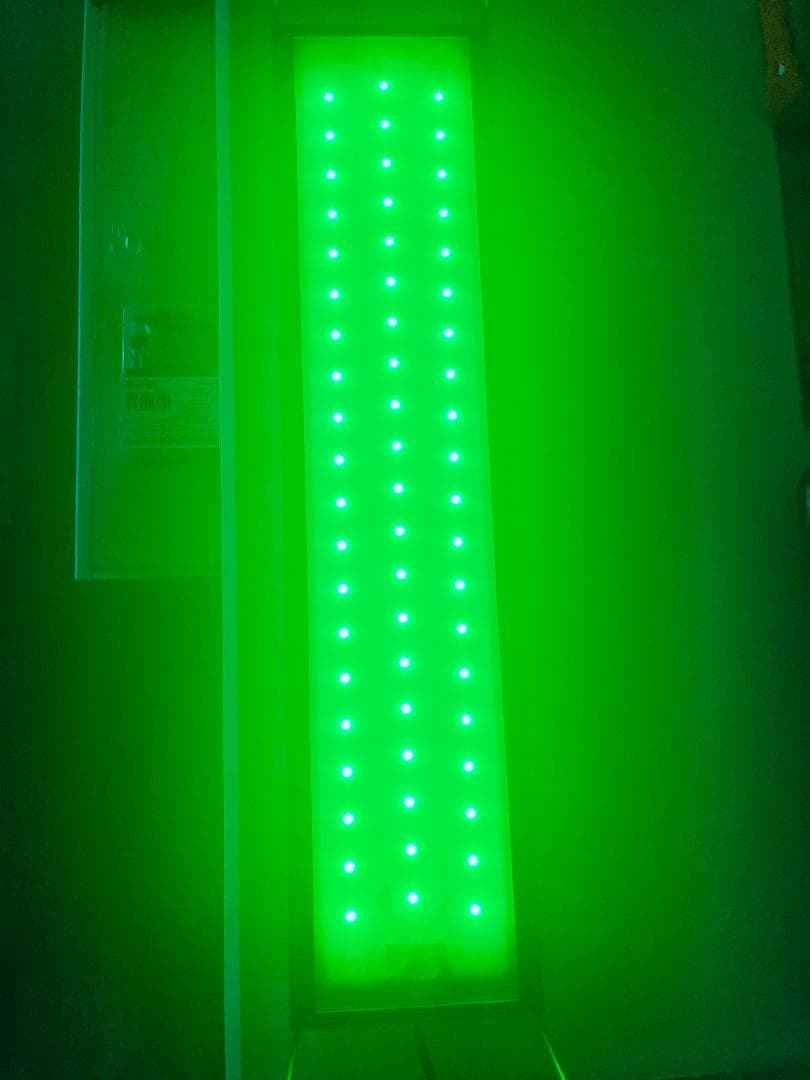 Chihiros wrgb2 60 + シェード x 2