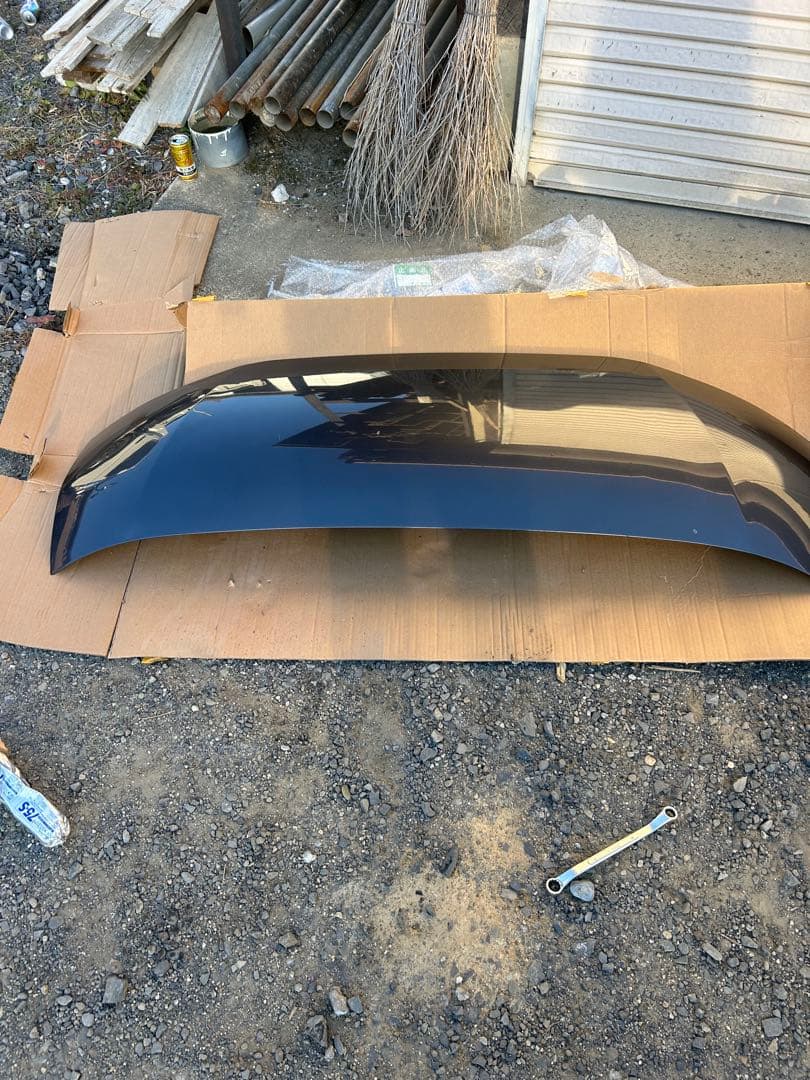 りき丸様用ハイエース200系バットフェイス　ボンネット