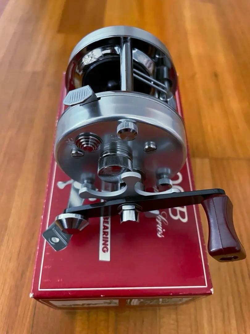 DAM Quick 700B ハイスピードリール