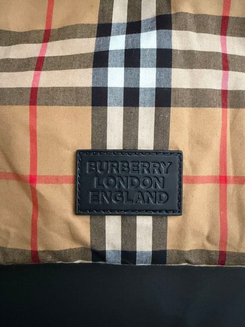 BURBERRYチェック柄マスク&収納袋セット