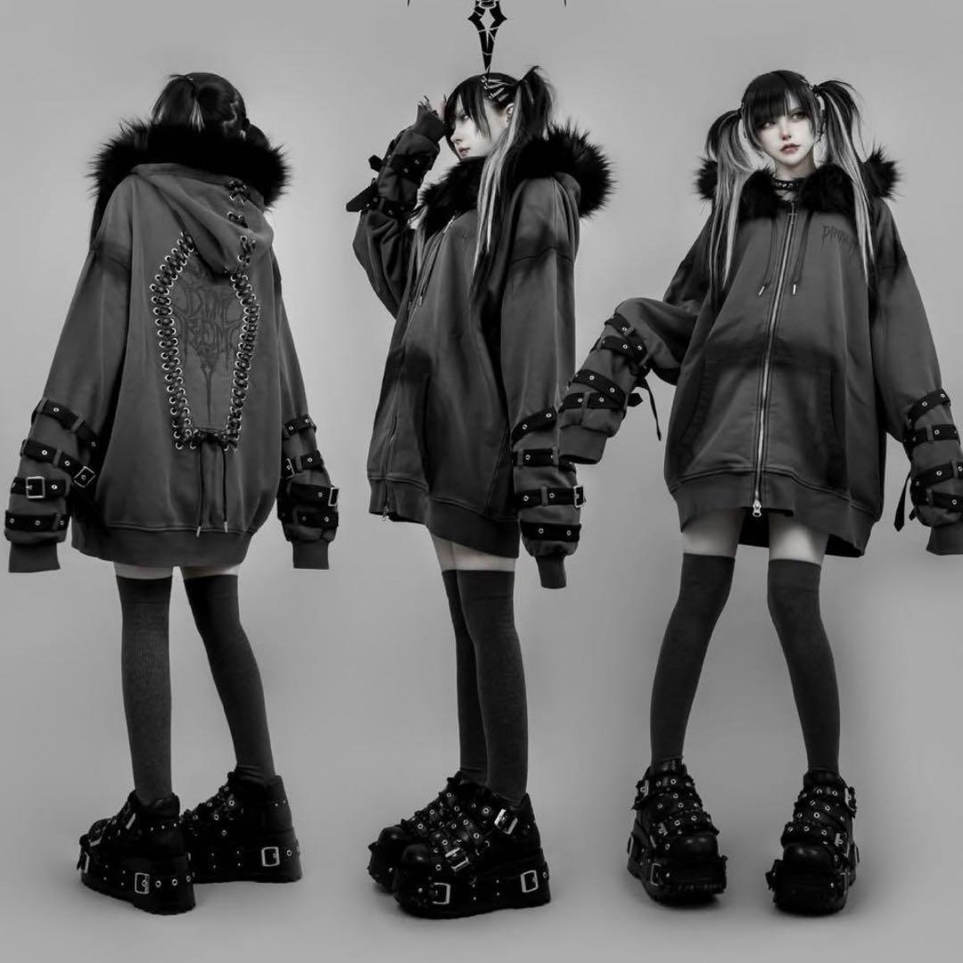 DimMoire REFLEM 超ハトメファーフードパーカー