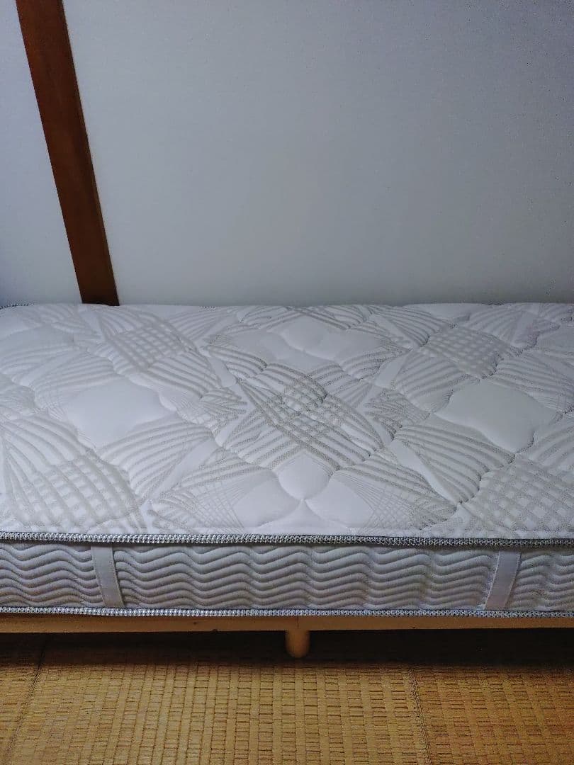 シモンズマットレス60周年記念モデル　シングル