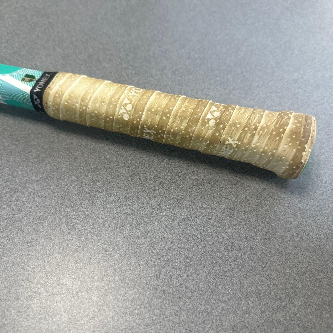 【美品】テニスラケット(軟式)ヨネックスAIRIDE 2025年モデル