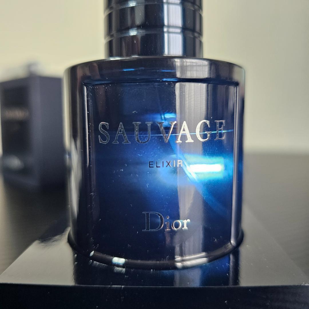 SAUVAGE ELIXIR ディオール ソヴァージュ エリクシール