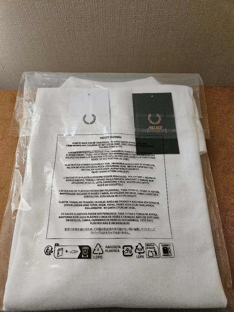 トップス PALACE FRED PERRY SHIRT WHITE