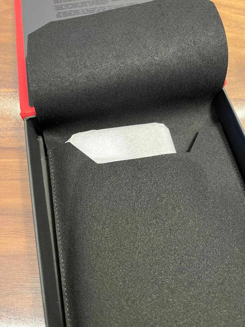 ボナベンチュラ iPhone 13 Pro バックカバーケース