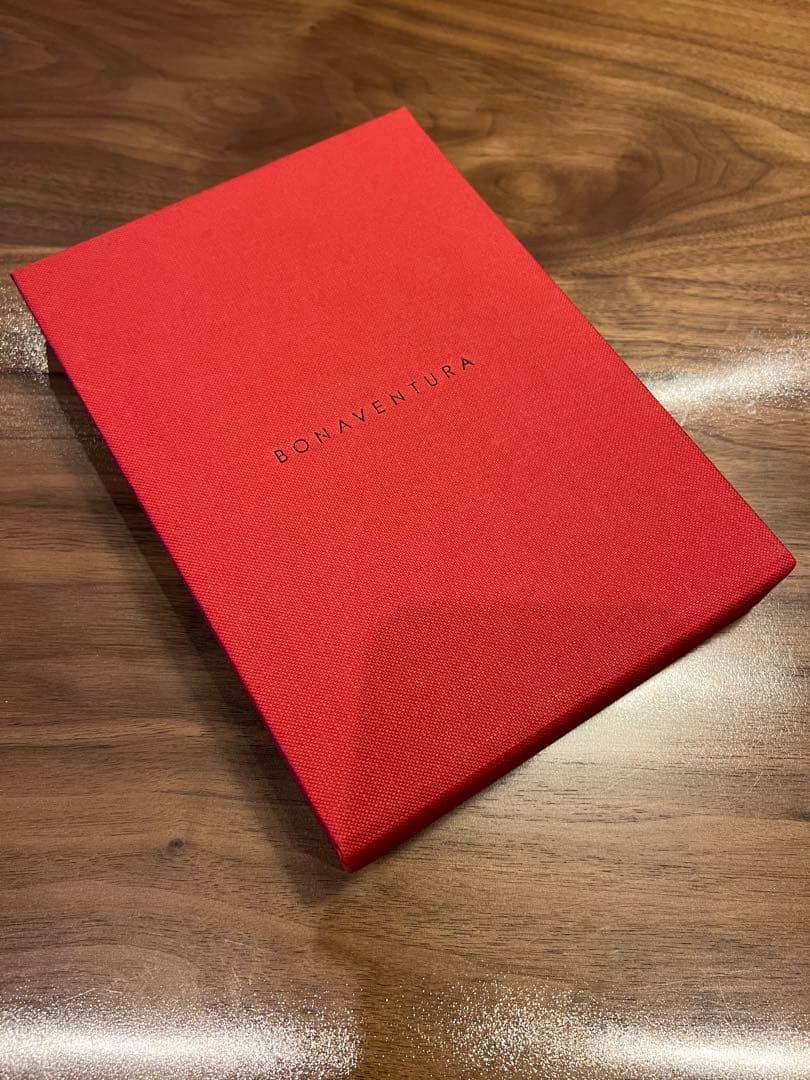 ボナベンチュラ iPhone 13 Pro バックカバーケース