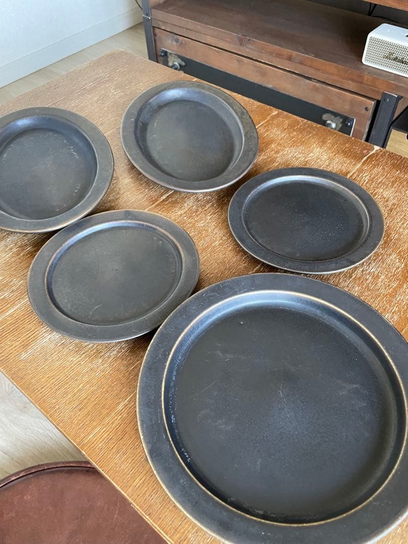 【完売商品】エイシェントポタリー プレートセット