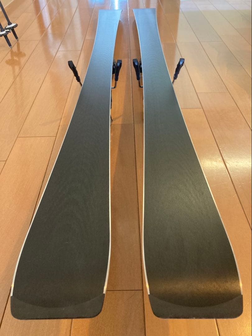 VOLKL フォルクル　スキー板＋ストックセット